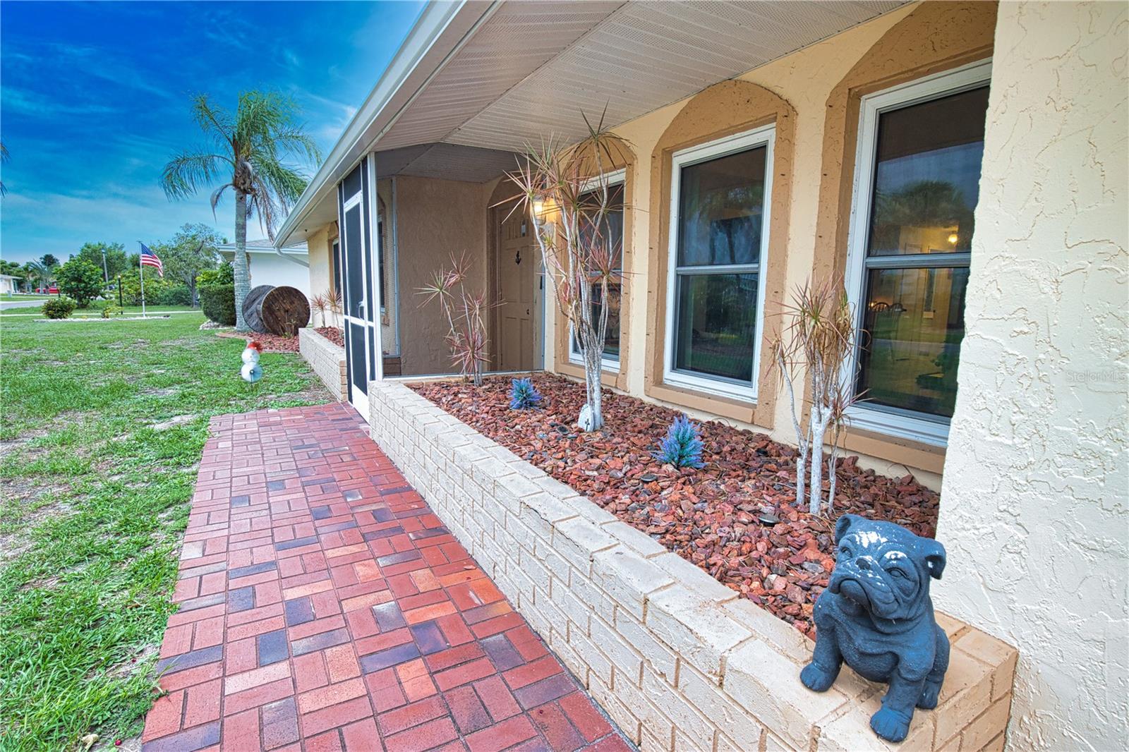 27 ANNAPOLIS LN