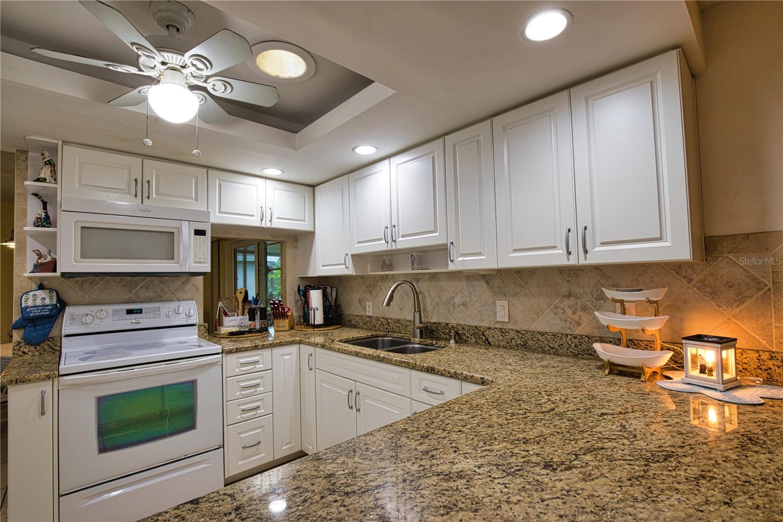 27 ANNAPOLIS LN