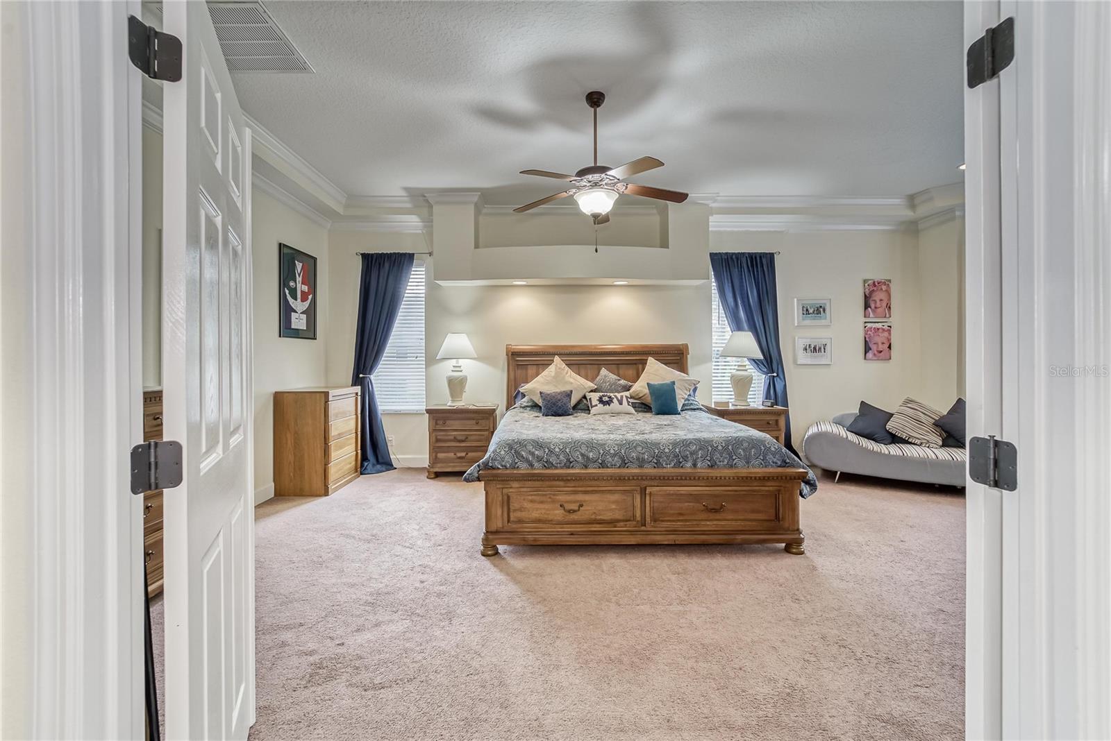 6789 EAGLE RIDGE BLVD