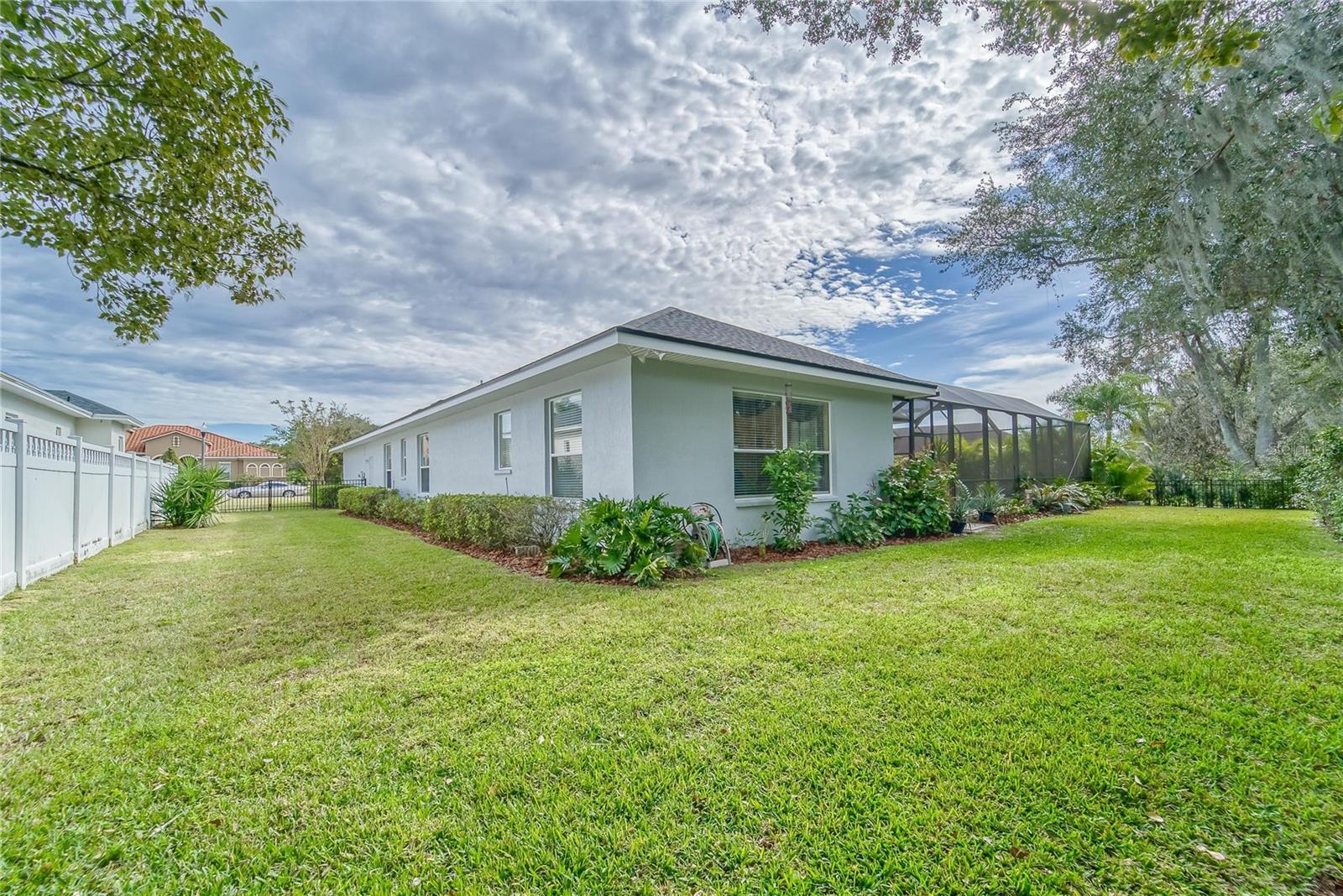 6789 EAGLE RIDGE BLVD