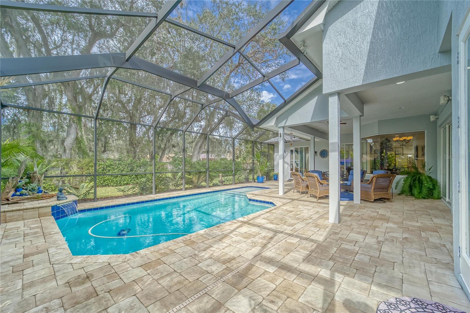 6789 EAGLE RIDGE BLVD