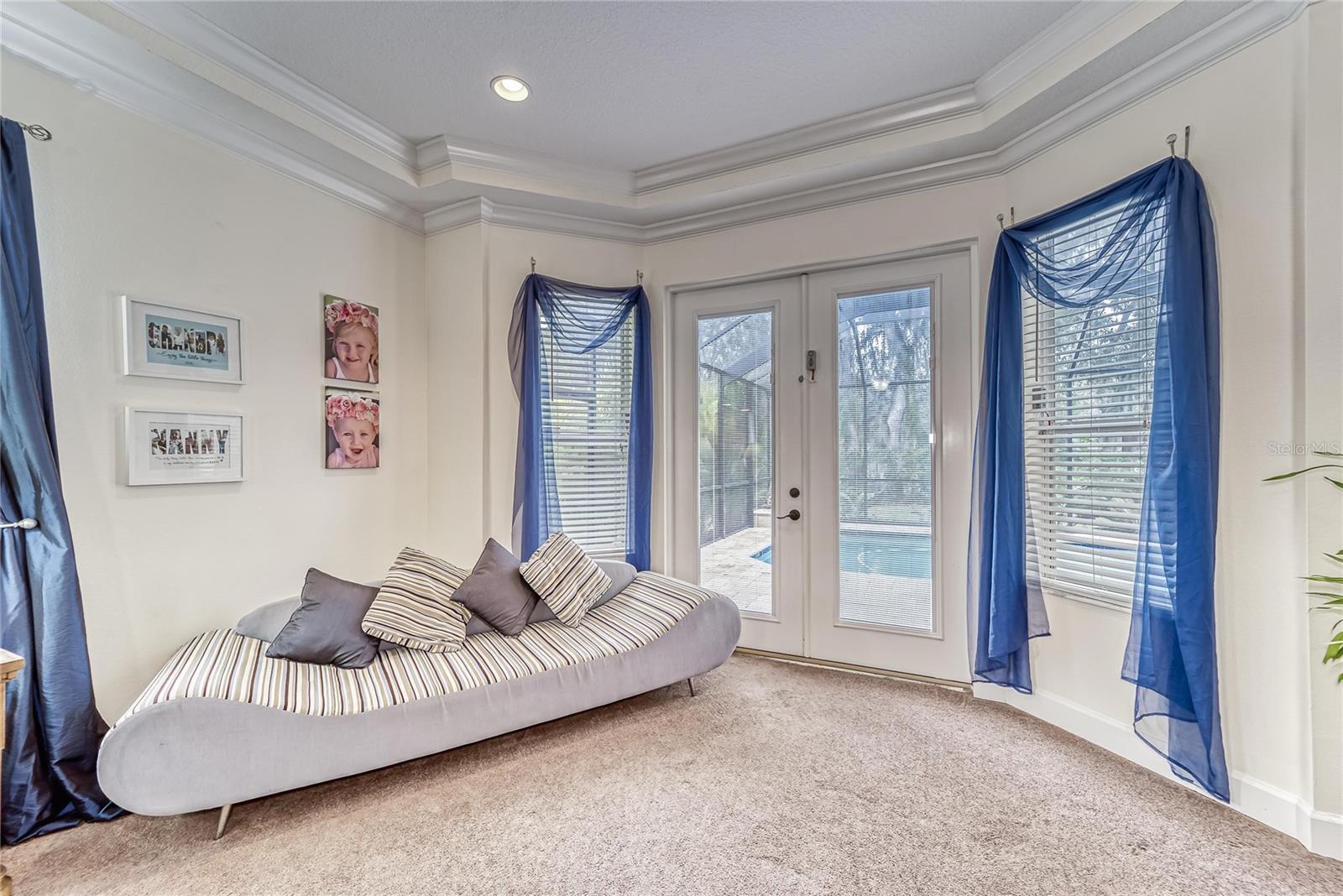 6789 EAGLE RIDGE BLVD