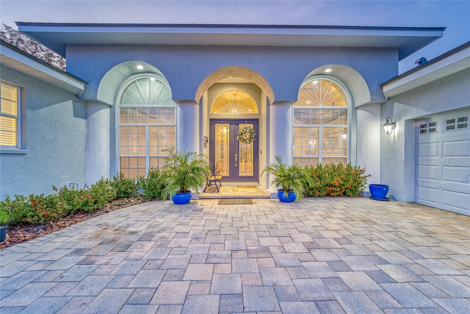 6789 EAGLE RIDGE BLVD