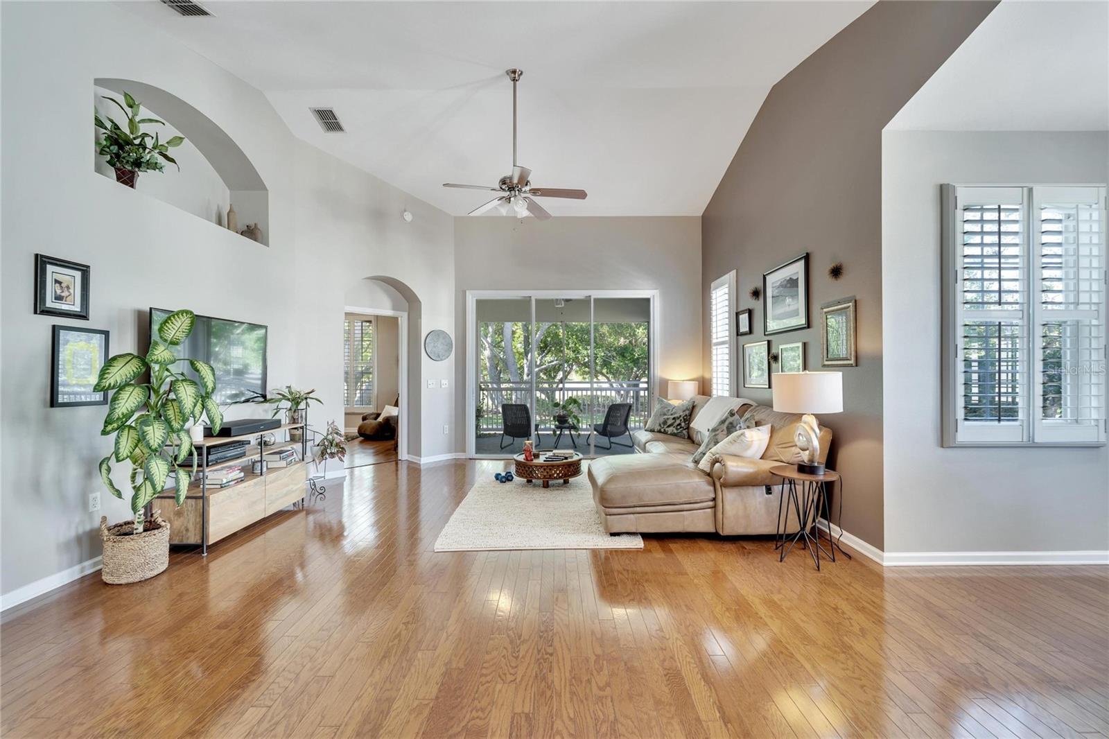 776 GRASSLANDS VILLAGE CIR #776