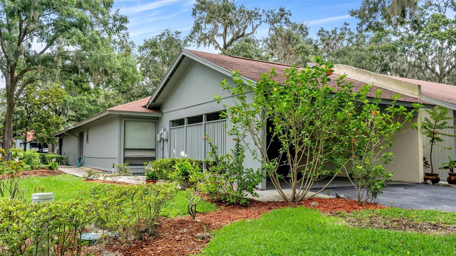 6564 SWEETBRIAR LN