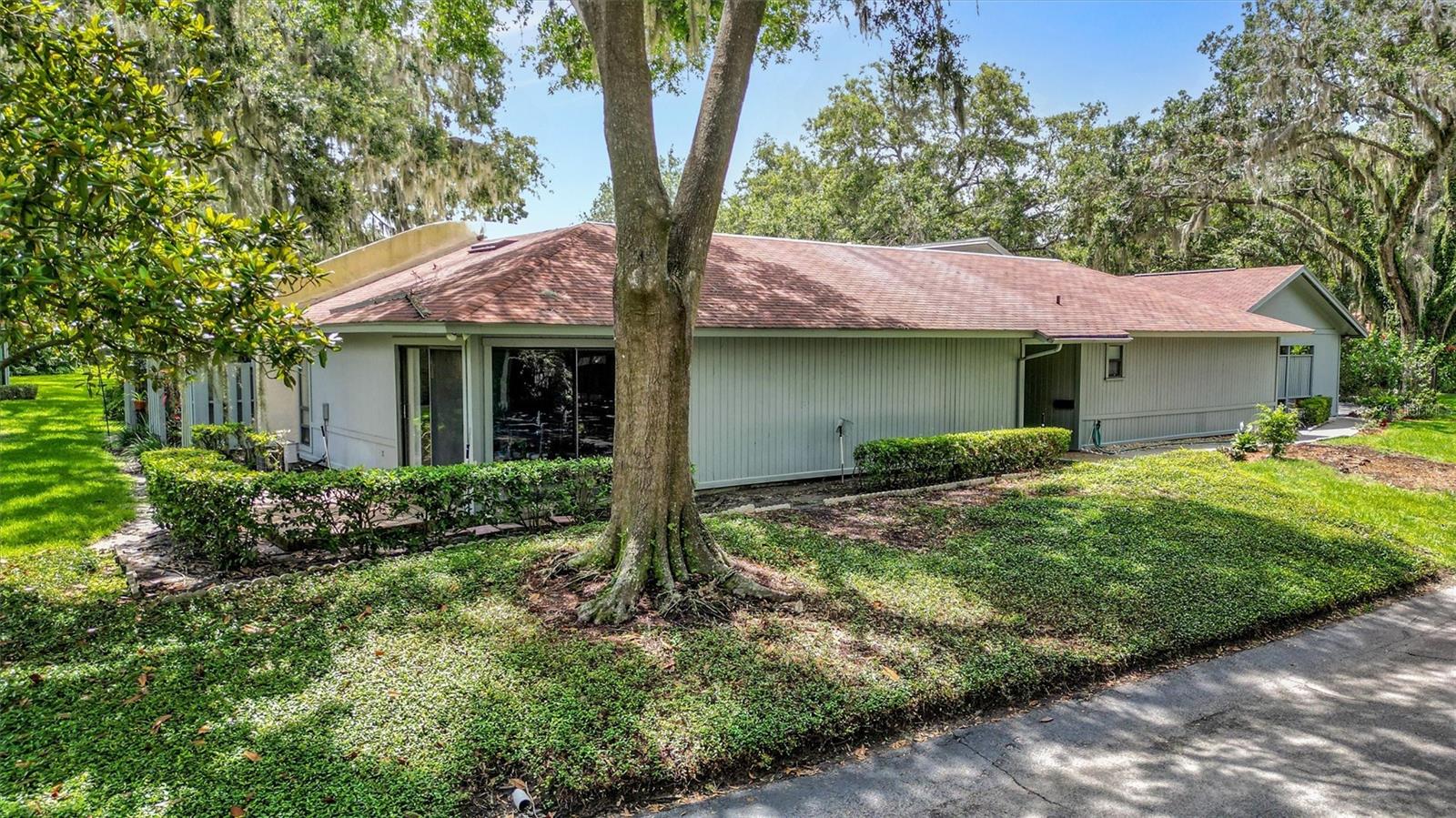 6564 SWEETBRIAR LN