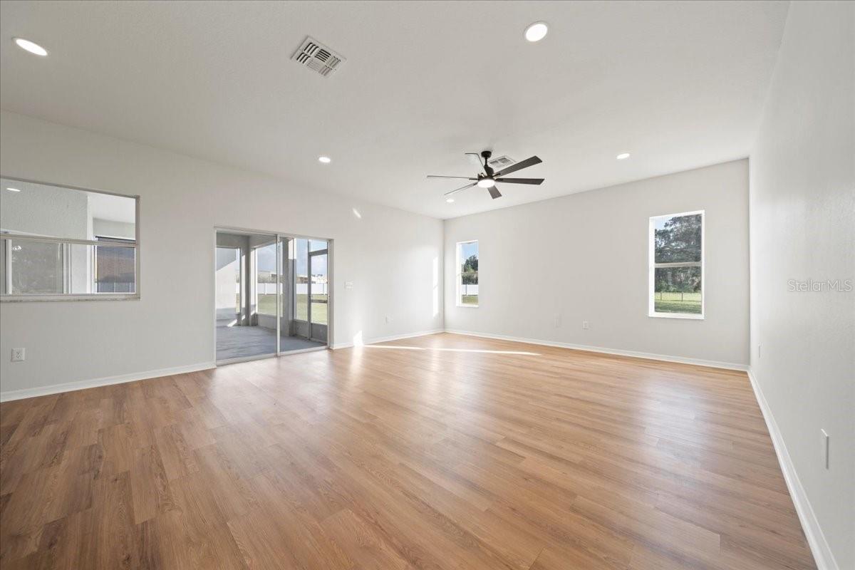 3378 WINCHESTER ESTATES CIR