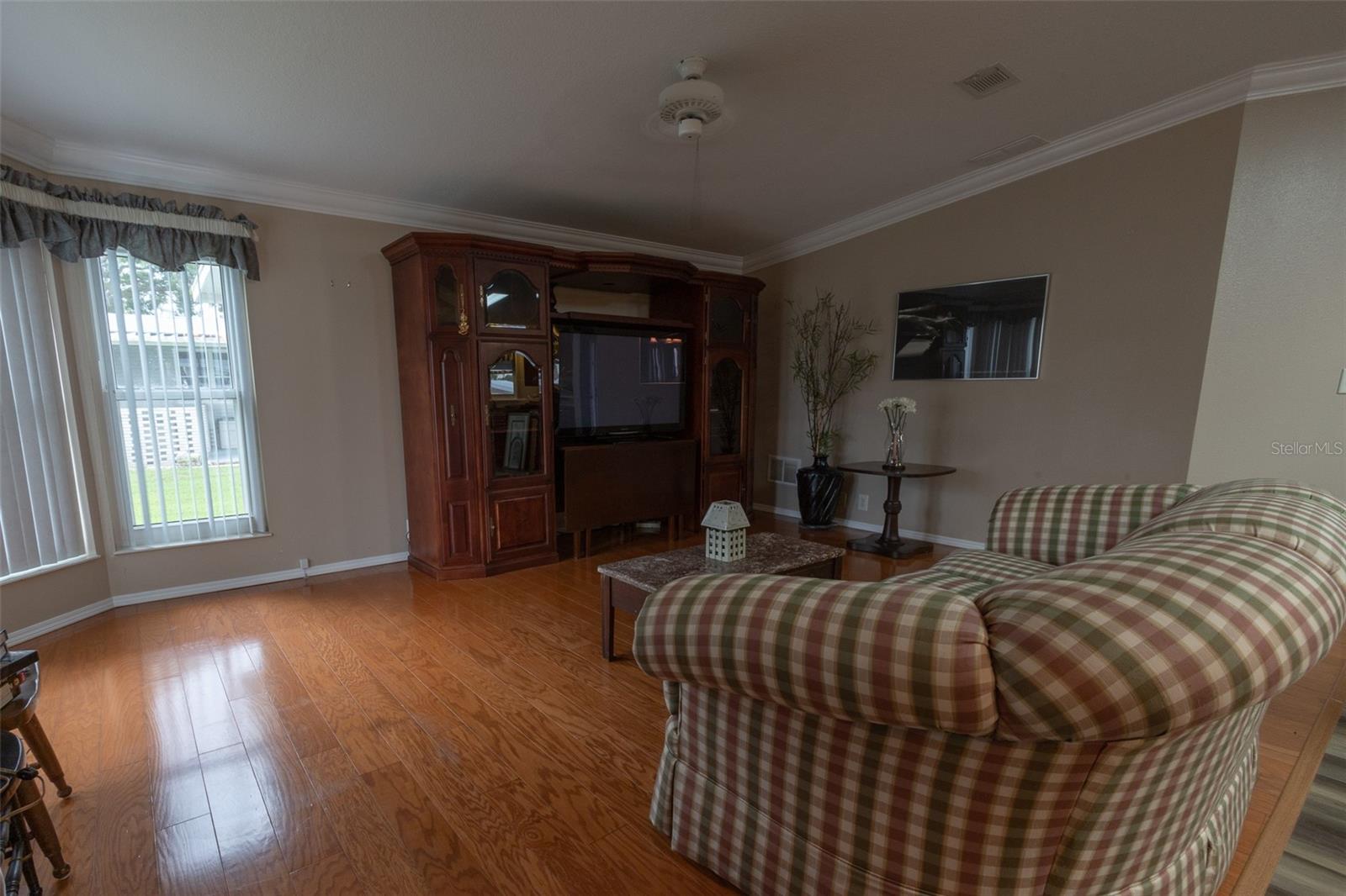 6328 GROVE POINTE DR SE