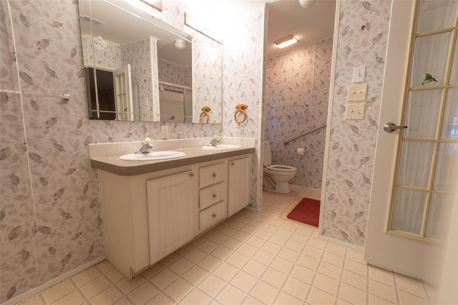 6328 GROVE POINTE DR SE