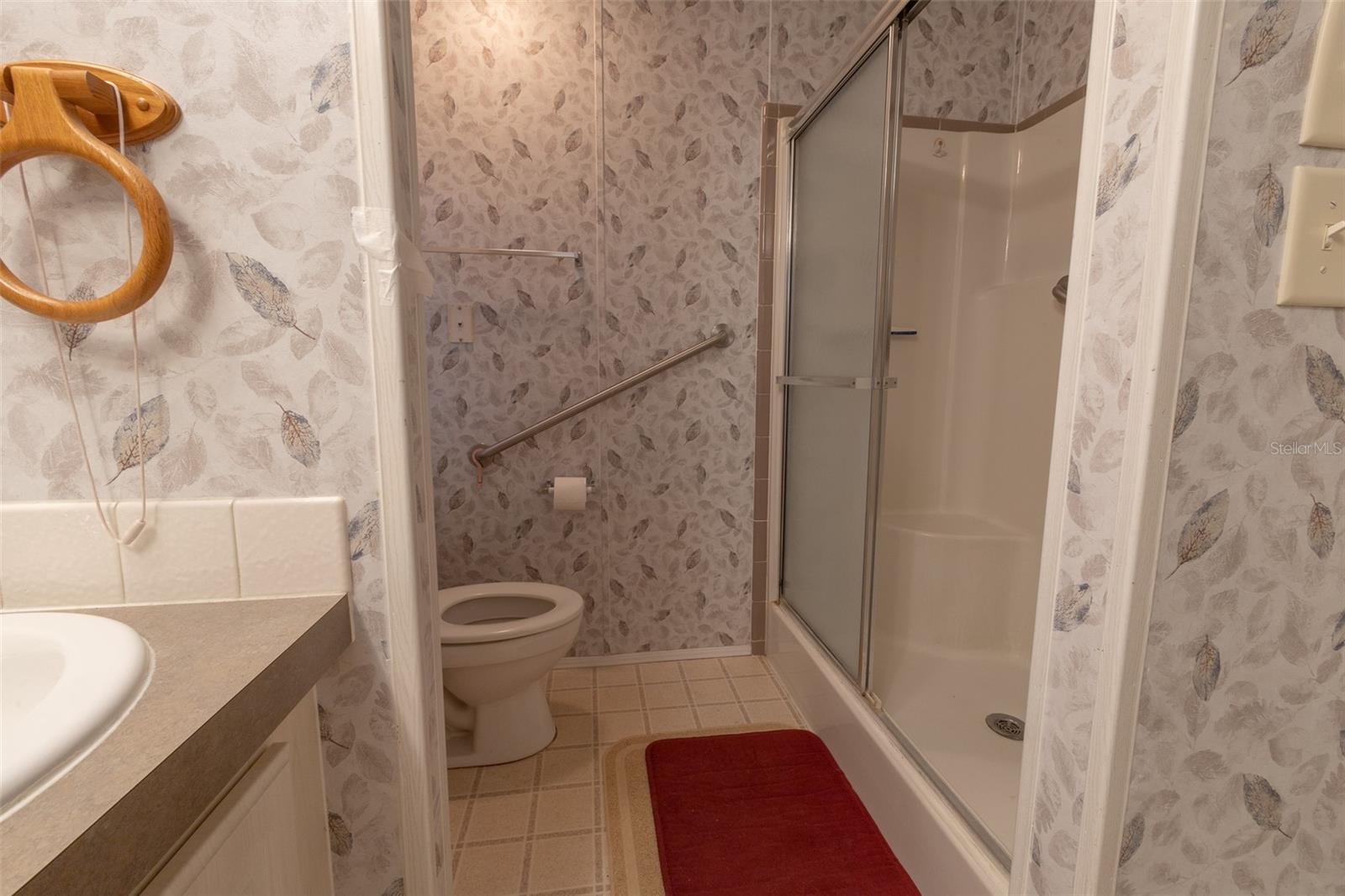 6328 GROVE POINTE DR SE