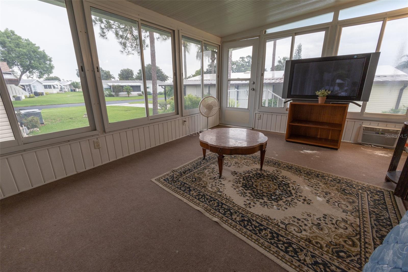 6328 GROVE POINTE DR SE