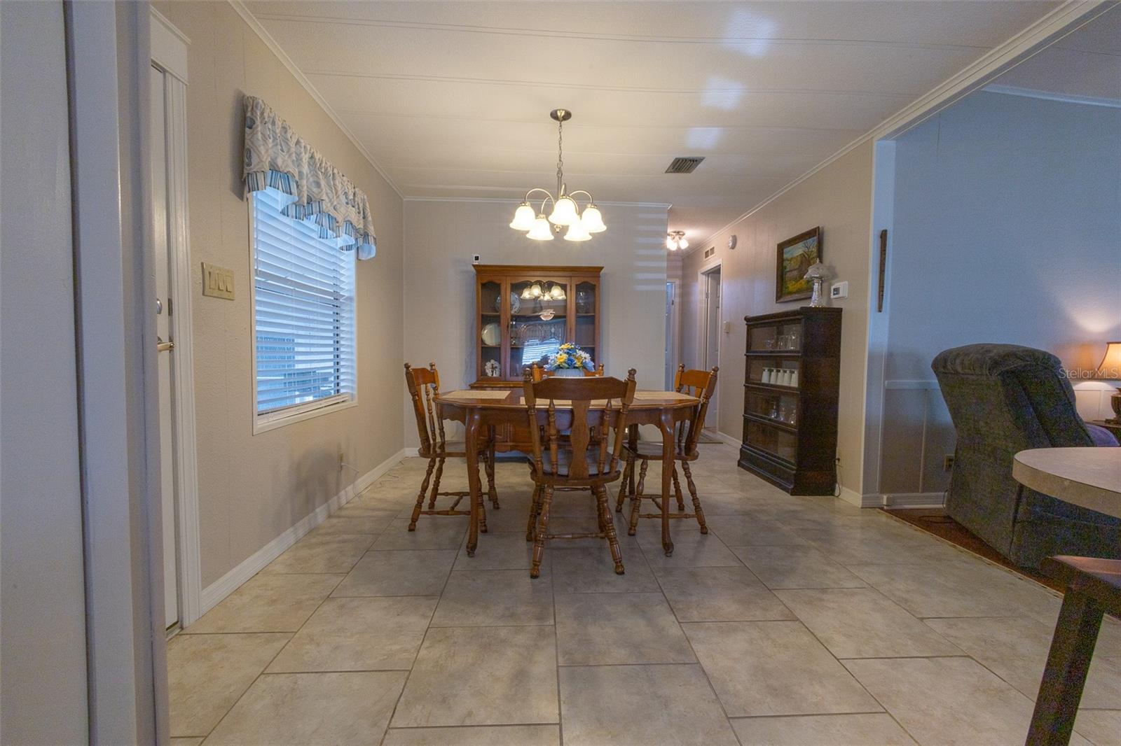 6332 GROVE POINTE DR SE