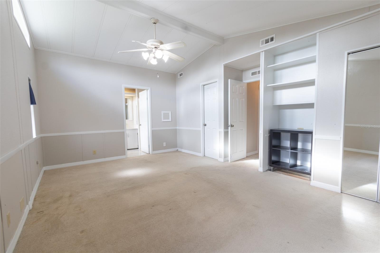 6332 GROVE POINTE DR SE