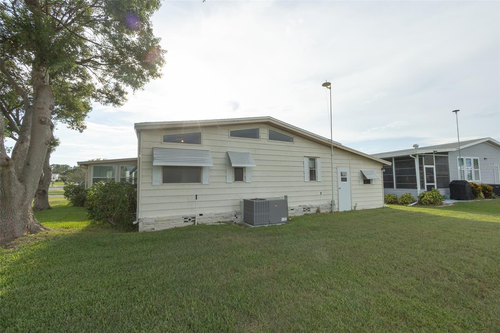 6332 GROVE POINTE DR SE