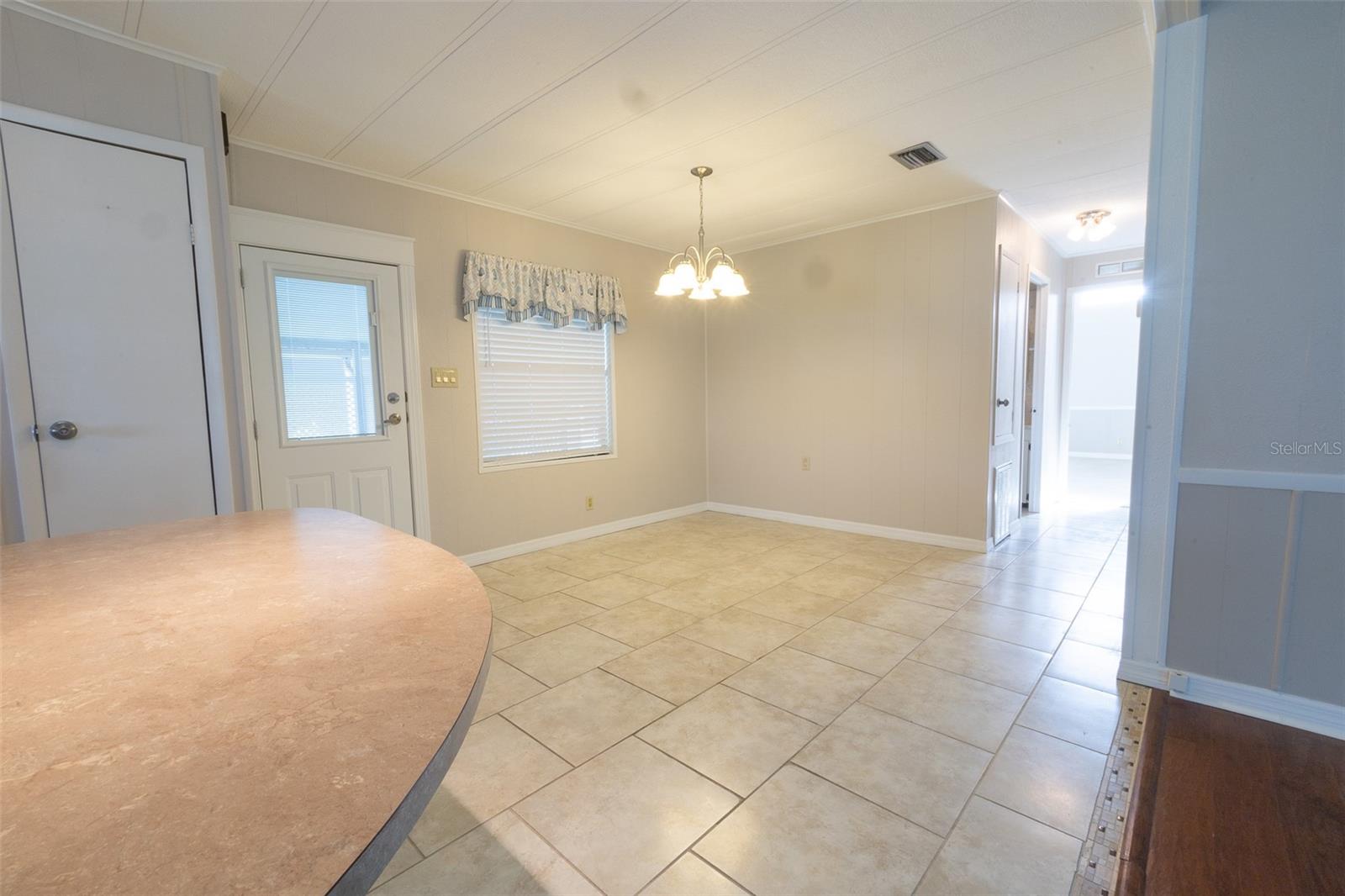 6332 GROVE POINTE DR SE