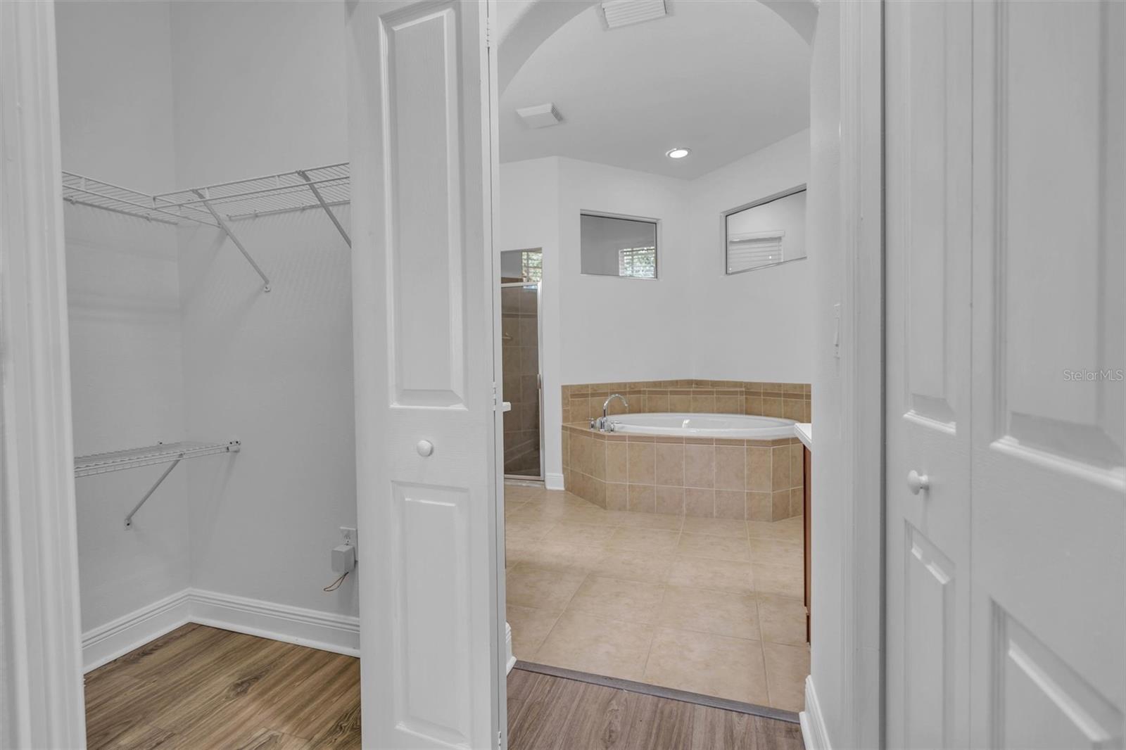 31604 BEARDED OAK DR