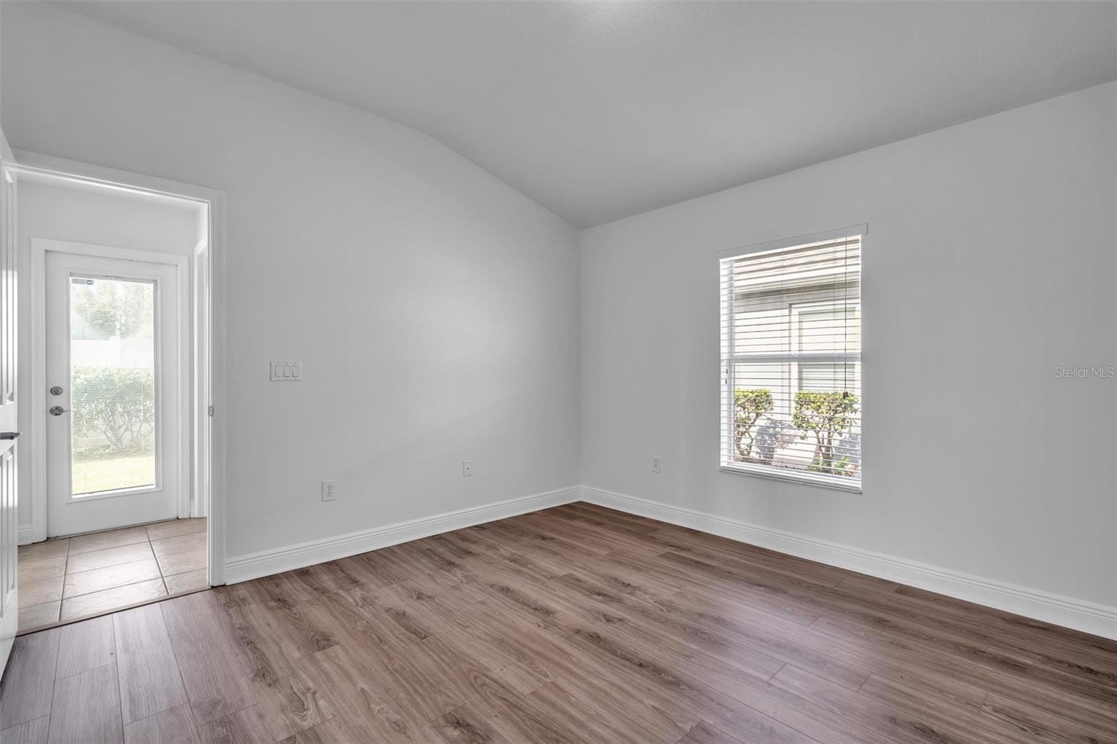 31604 BEARDED OAK DR