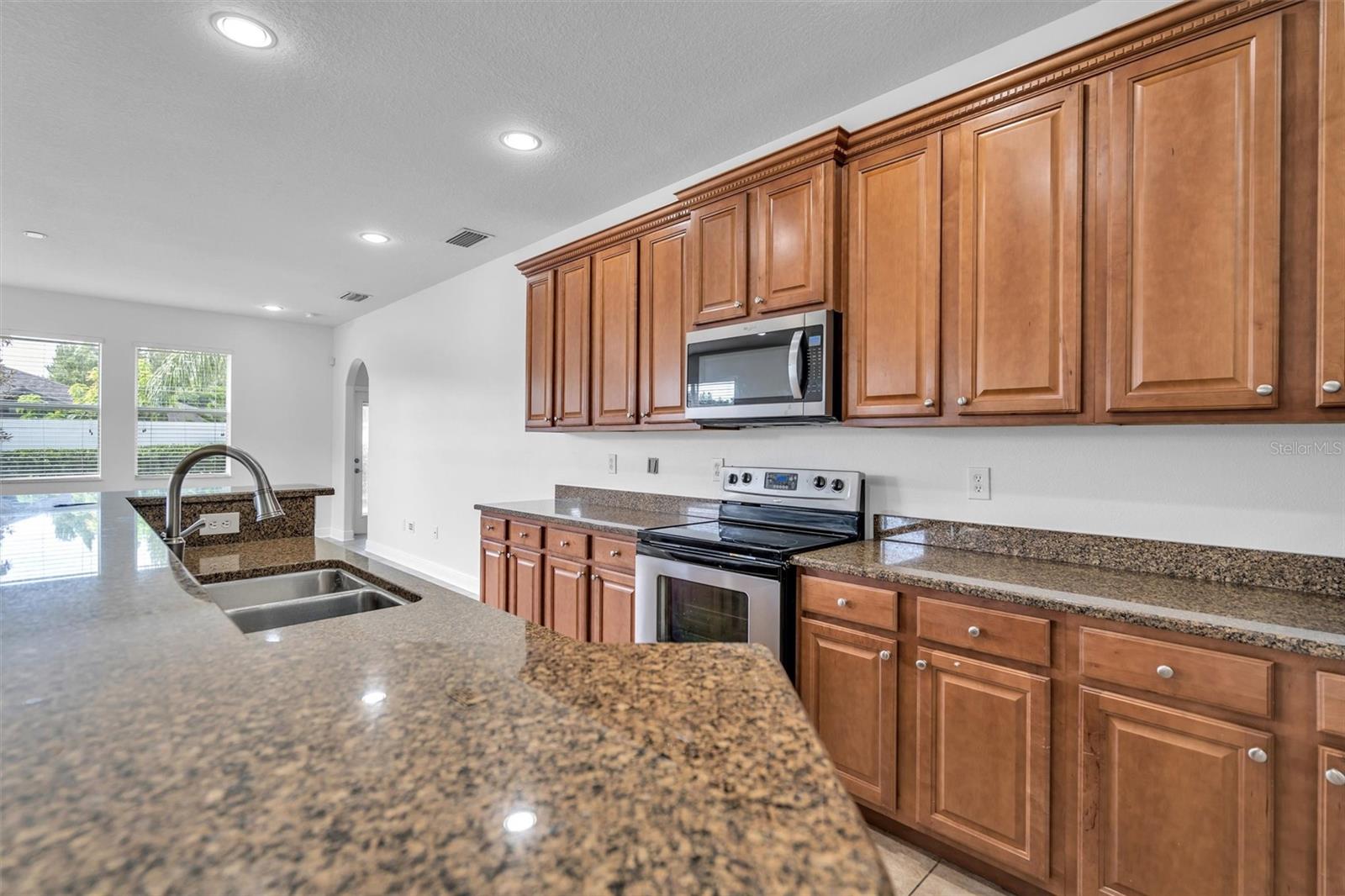 31604 BEARDED OAK DR