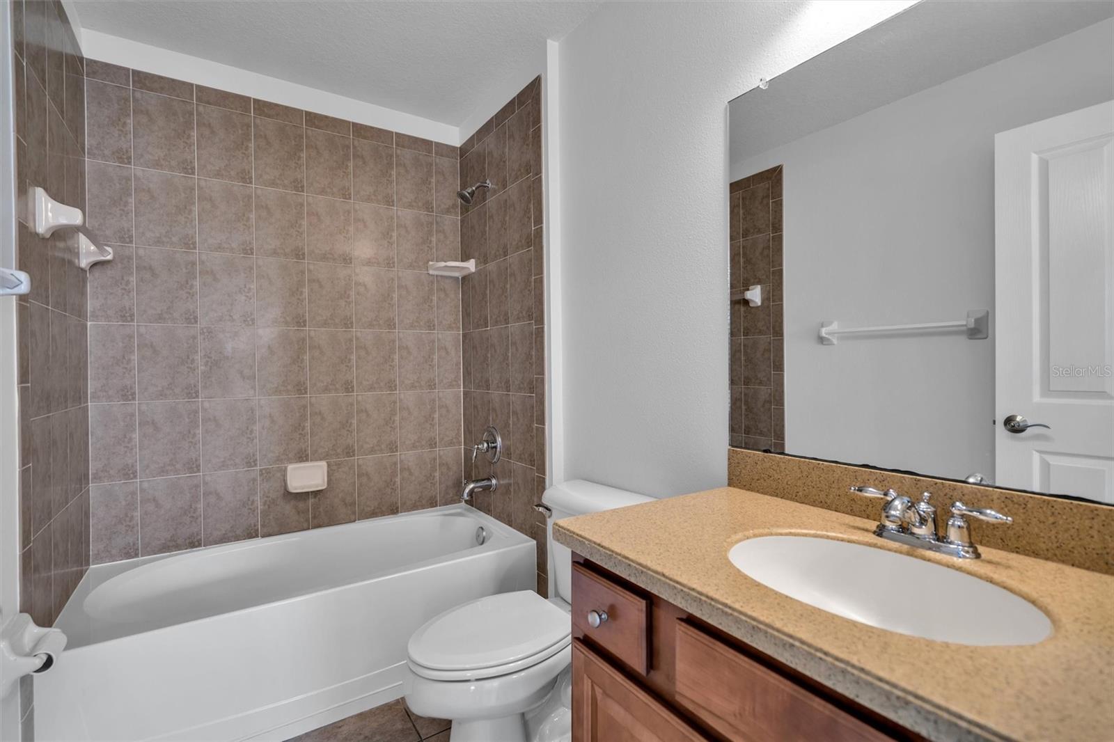 31604 BEARDED OAK DR