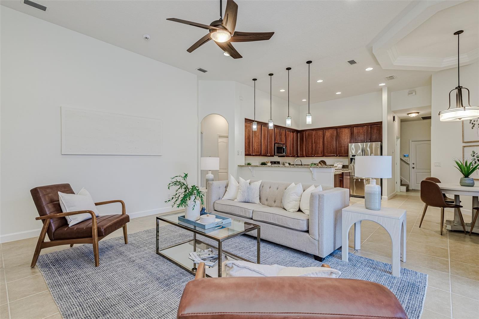 1886 SHERWOOD LAKES BLVD