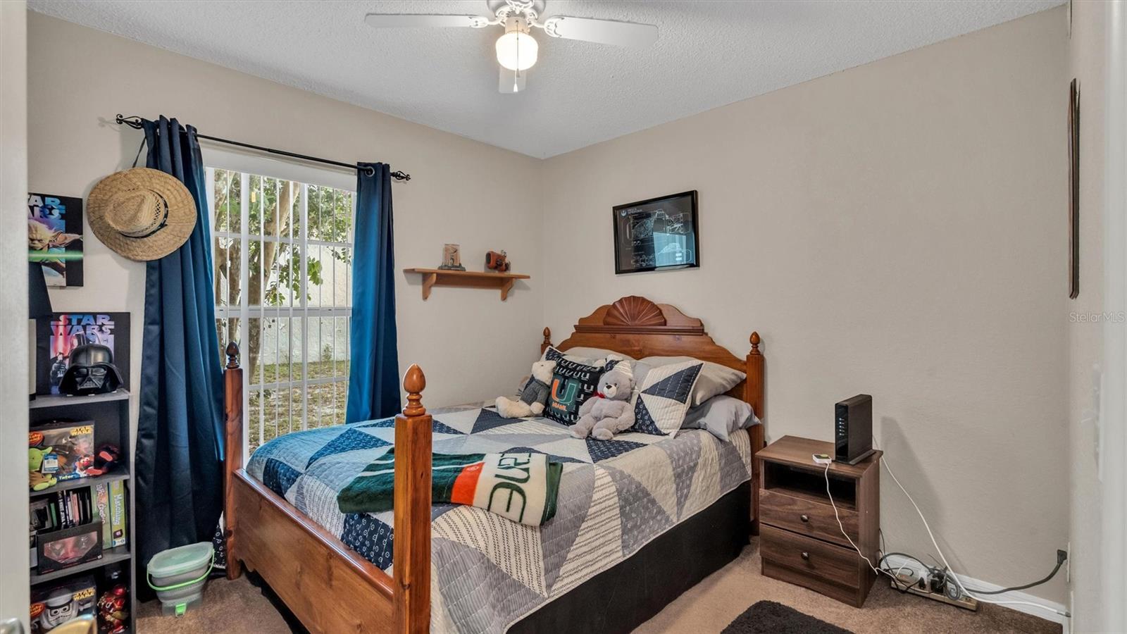 250 DIAMOND RIDGE BLVD