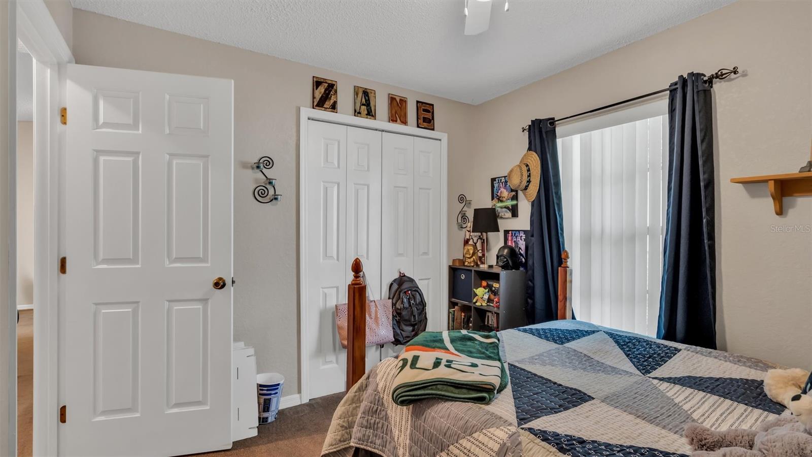 250 DIAMOND RIDGE BLVD