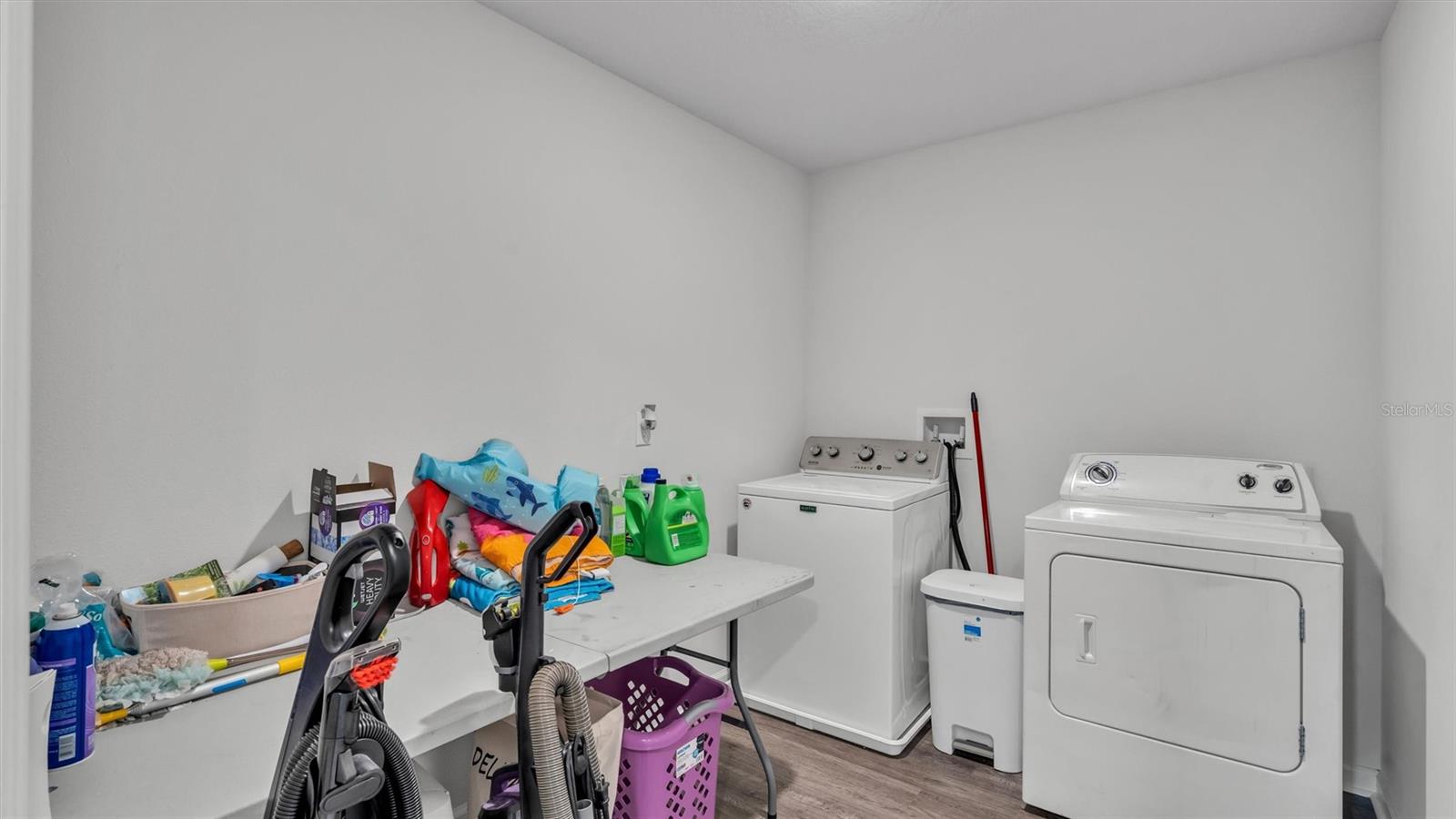 5737 ARLINGTON RIVER DR