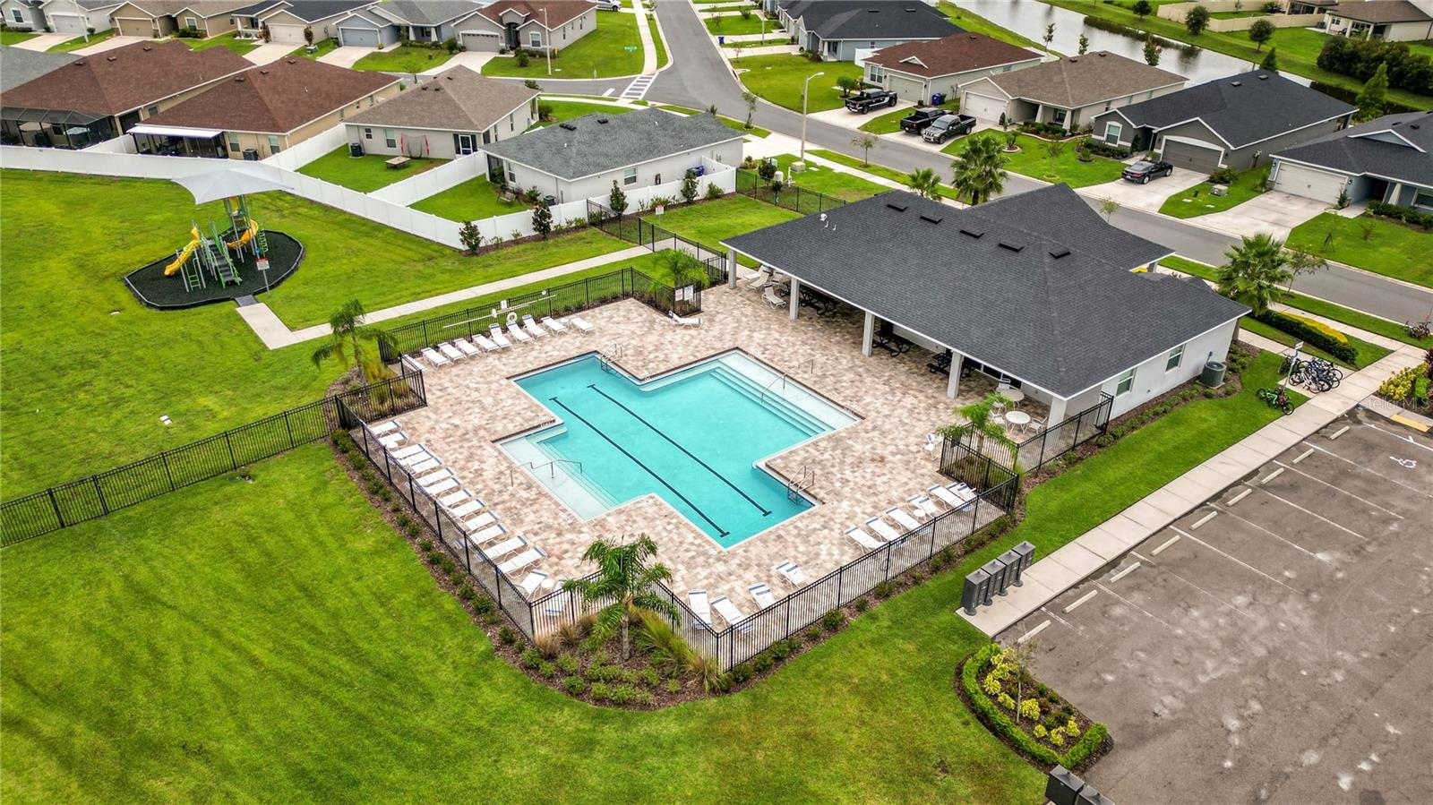 5737 ARLINGTON RIVER DR