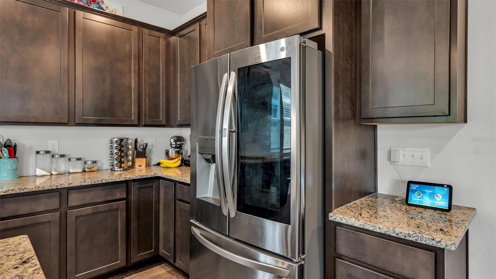 5737 ARLINGTON RIVER DR