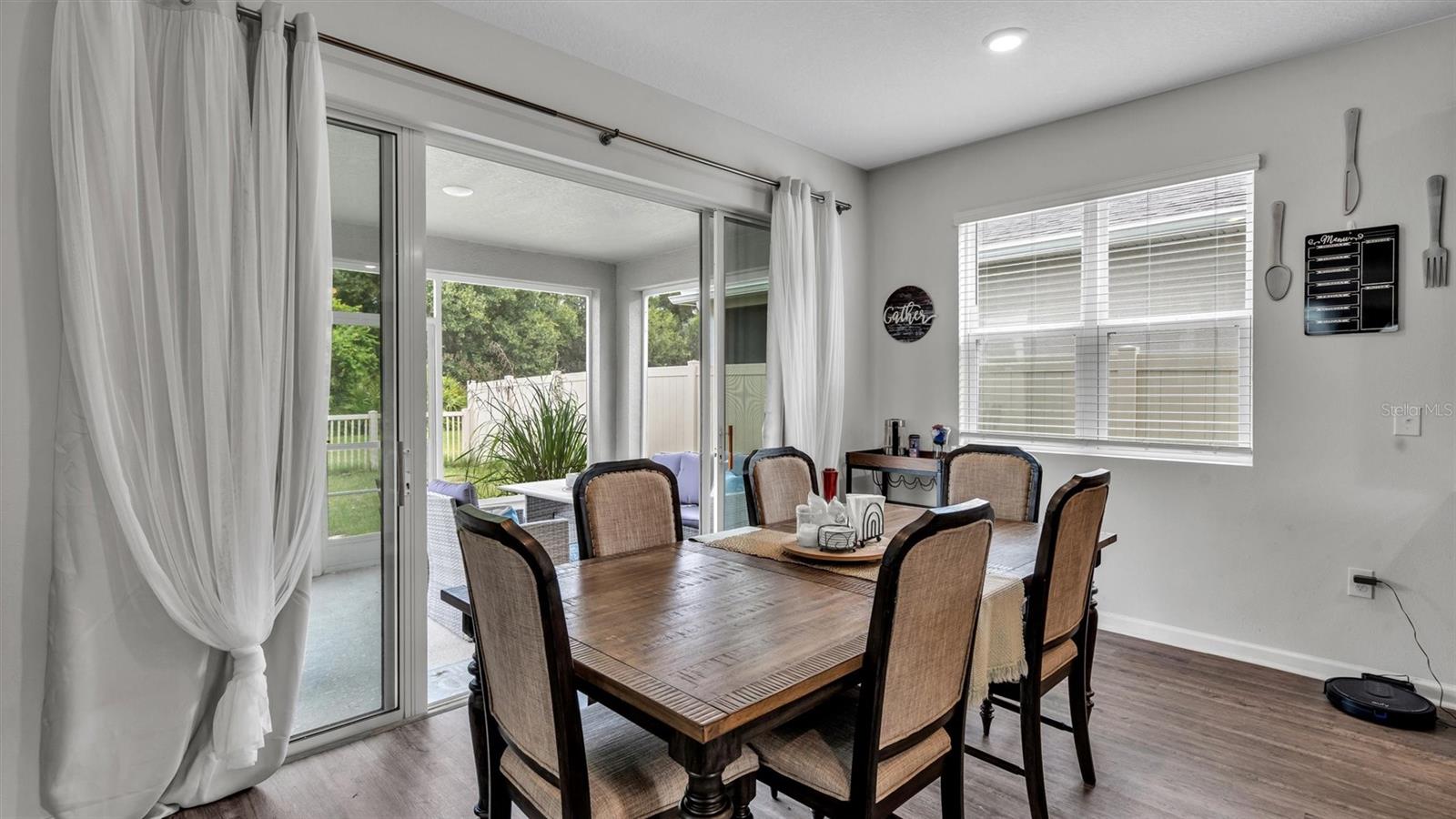 5737 ARLINGTON RIVER DR