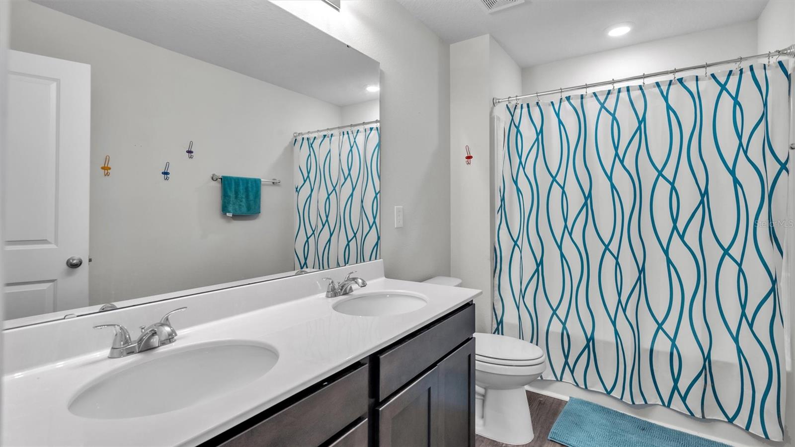 5737 ARLINGTON RIVER DR