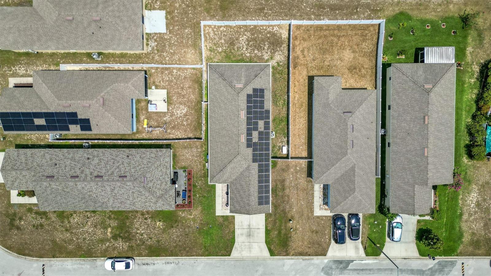 3264 WHISPERING TRAILS AVE