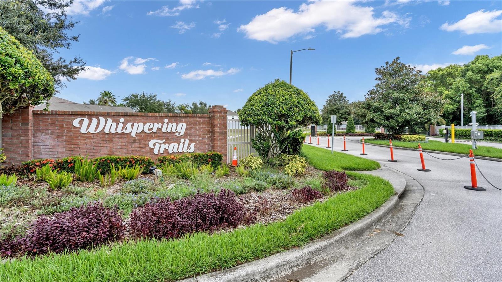 3264 WHISPERING TRAILS AVE