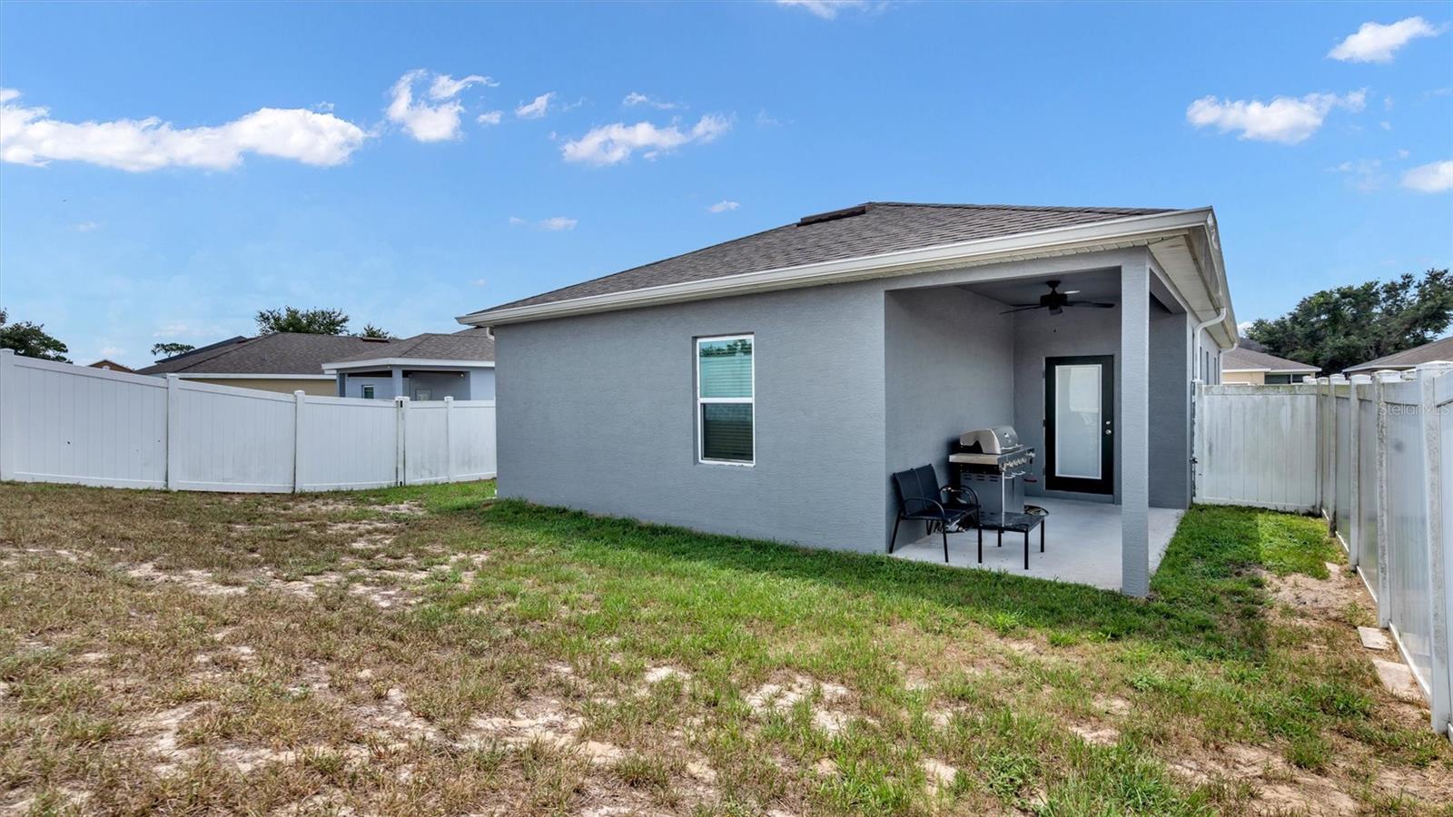 3264 WHISPERING TRAILS AVE