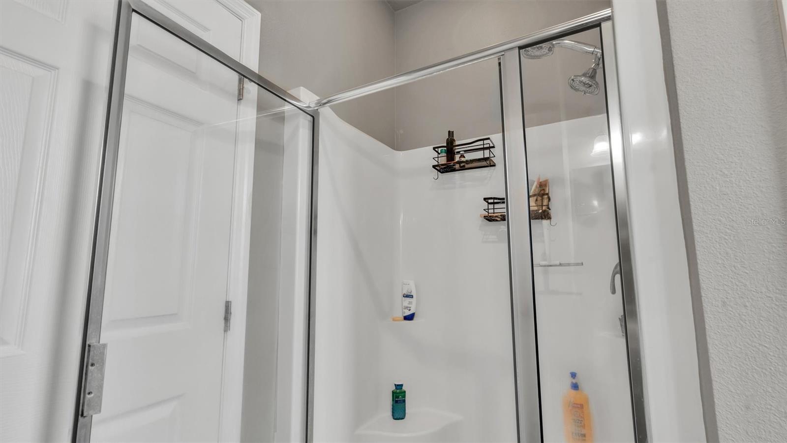 3264 WHISPERING TRAILS AVE