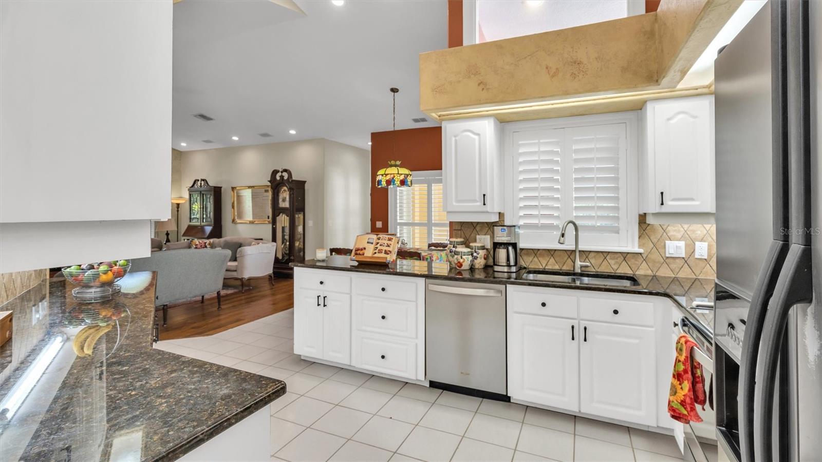 1303 LONGWOOD OAKS BLVD