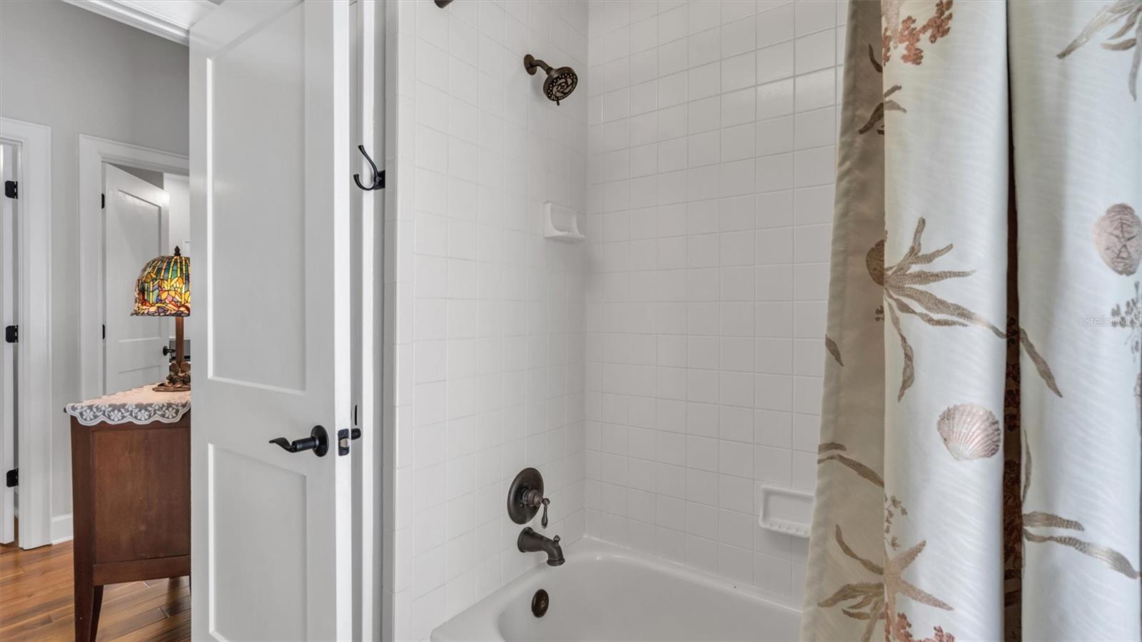 1303 LONGWOOD OAKS BLVD