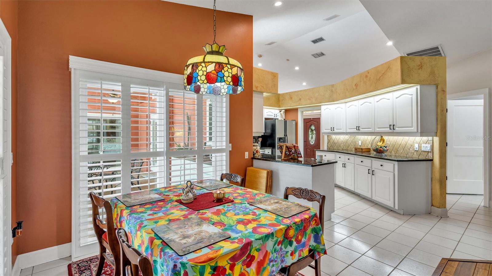 1303 LONGWOOD OAKS BLVD