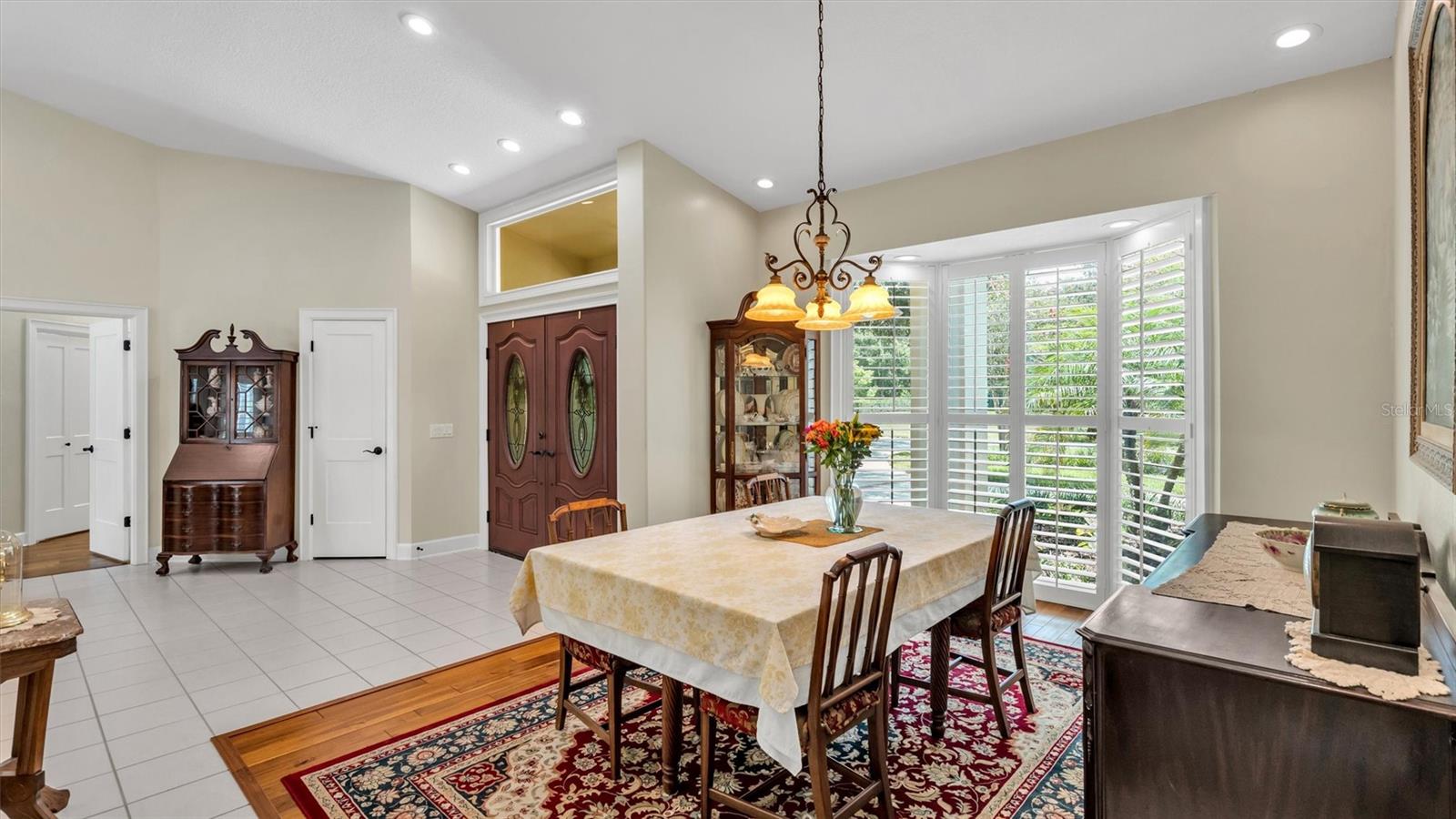 1303 LONGWOOD OAKS BLVD