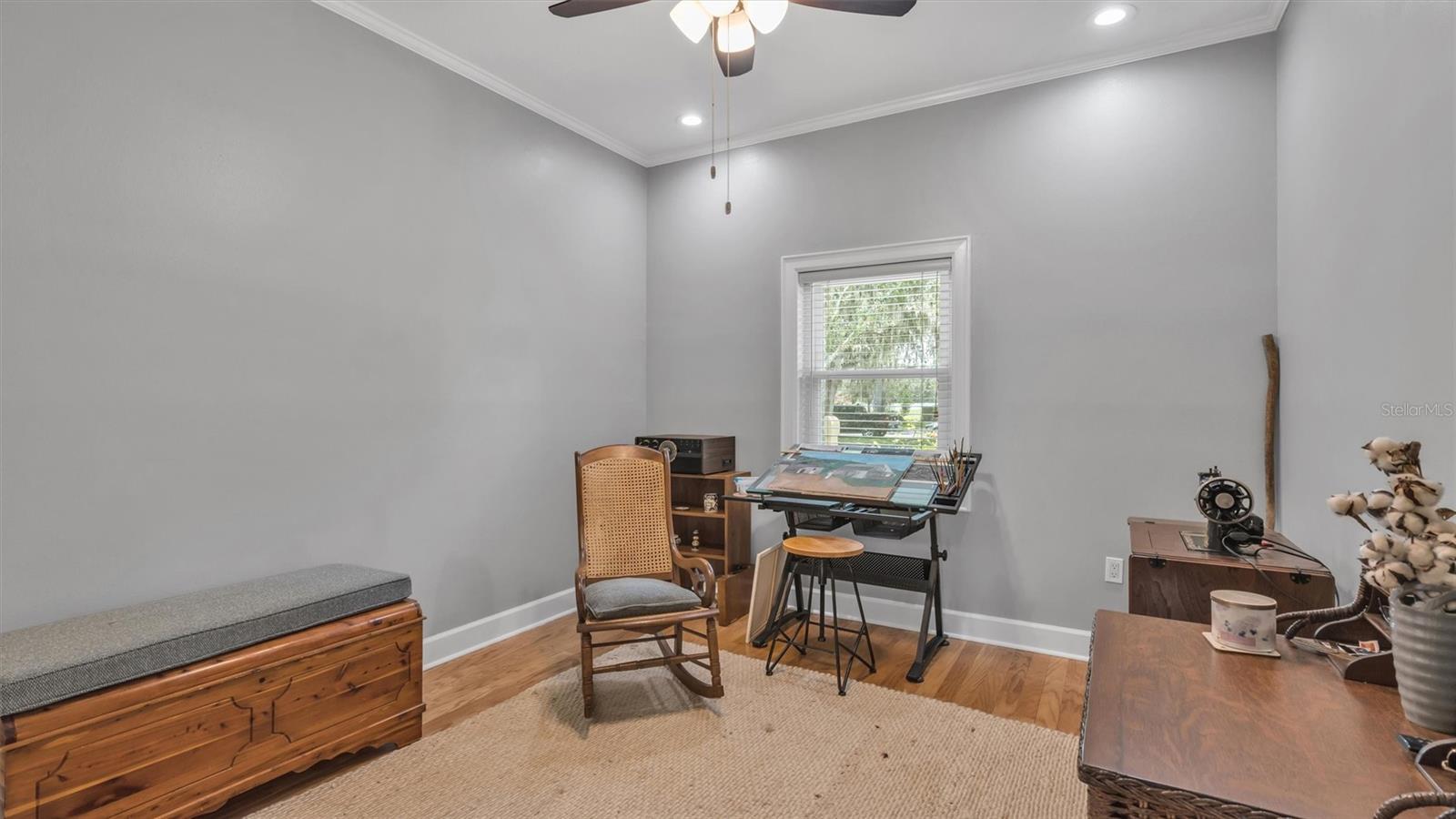 1303 LONGWOOD OAKS BLVD