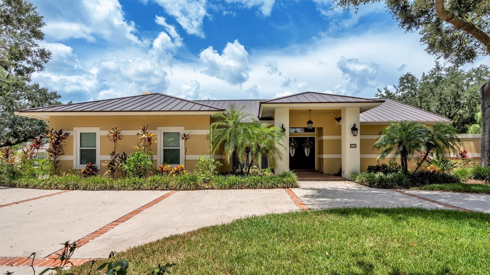 1303 LONGWOOD OAKS BLVD