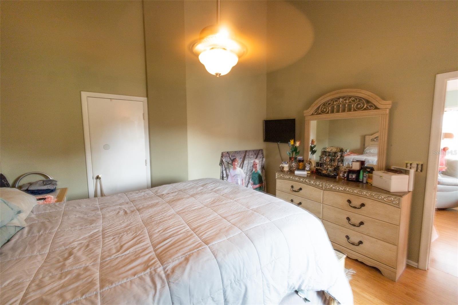 7906 WATERVIEW WAY #7906