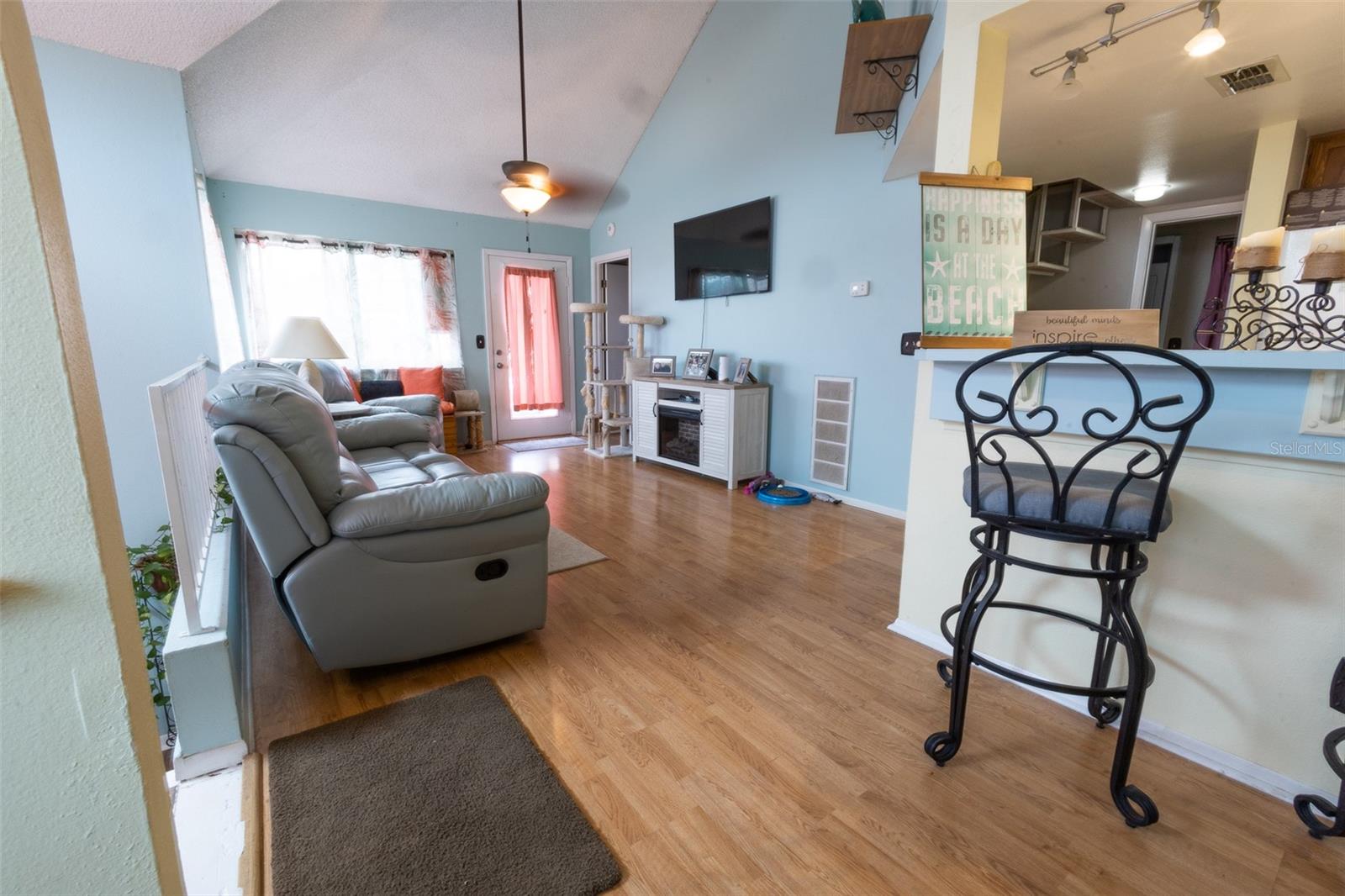 7906 WATERVIEW WAY #7906