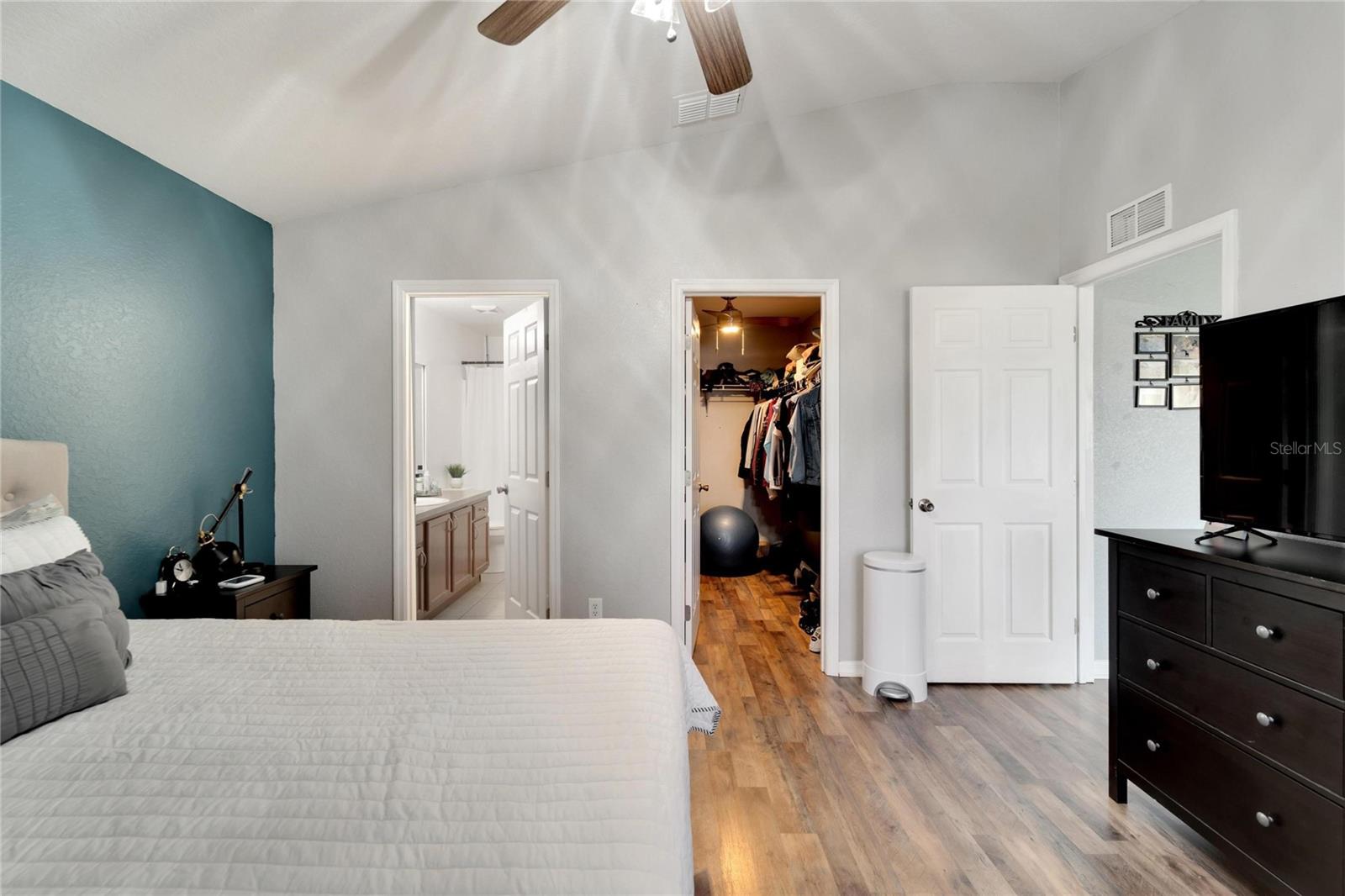 267 LAKE ELOISE POINTE BLVD BLVD