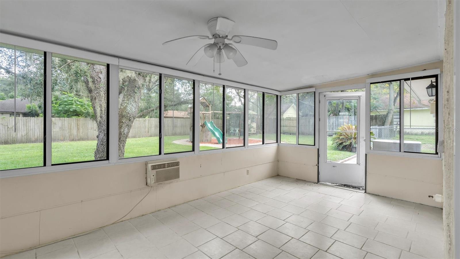 1133 OLD POLK CITY RD