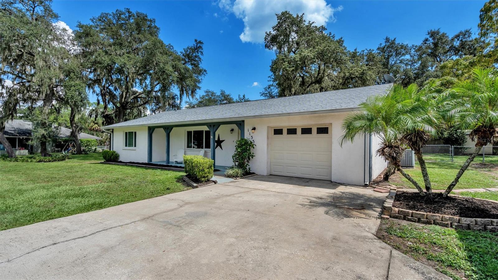 1133 OLD POLK CITY RD