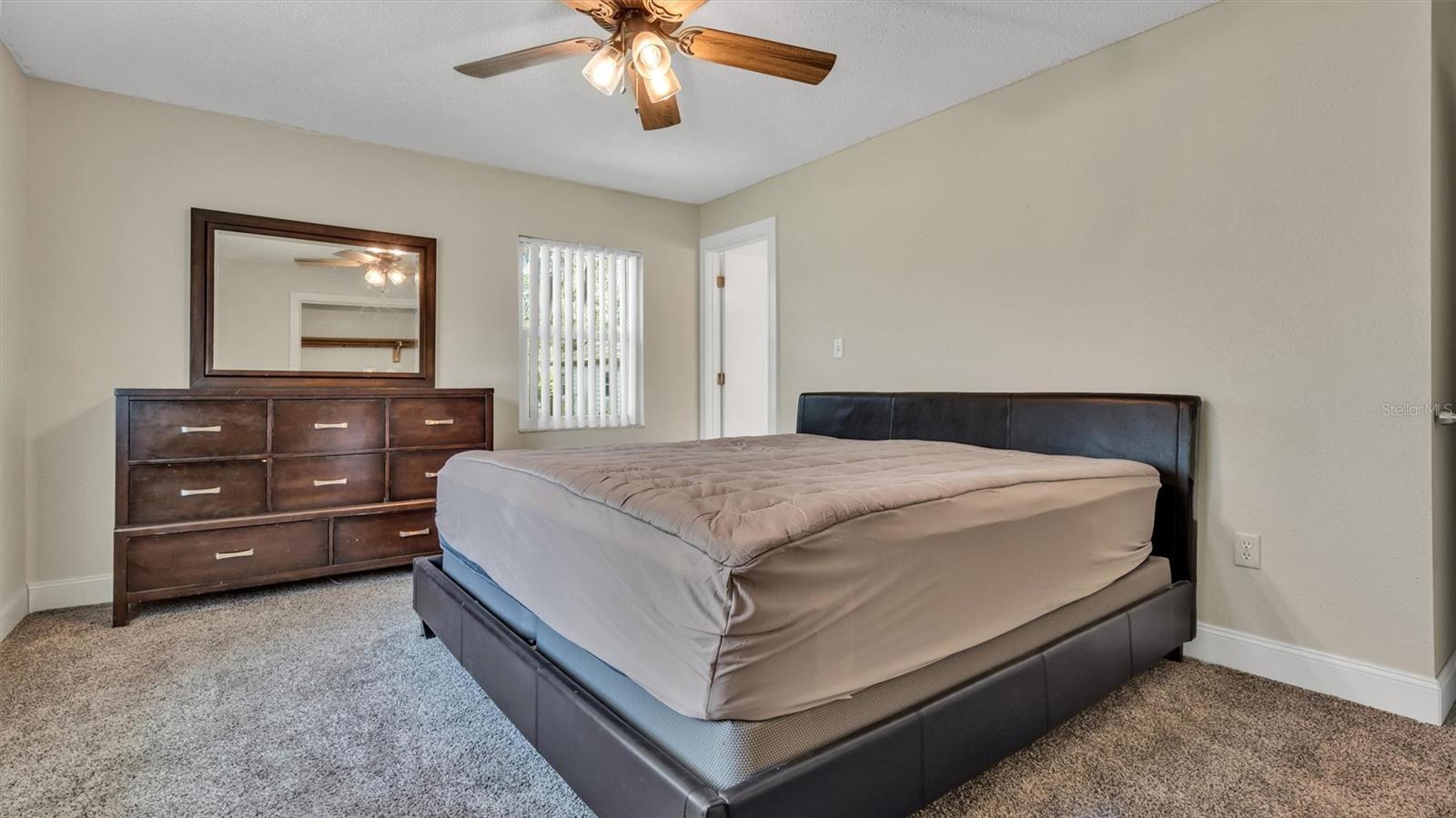 1133 OLD POLK CITY RD