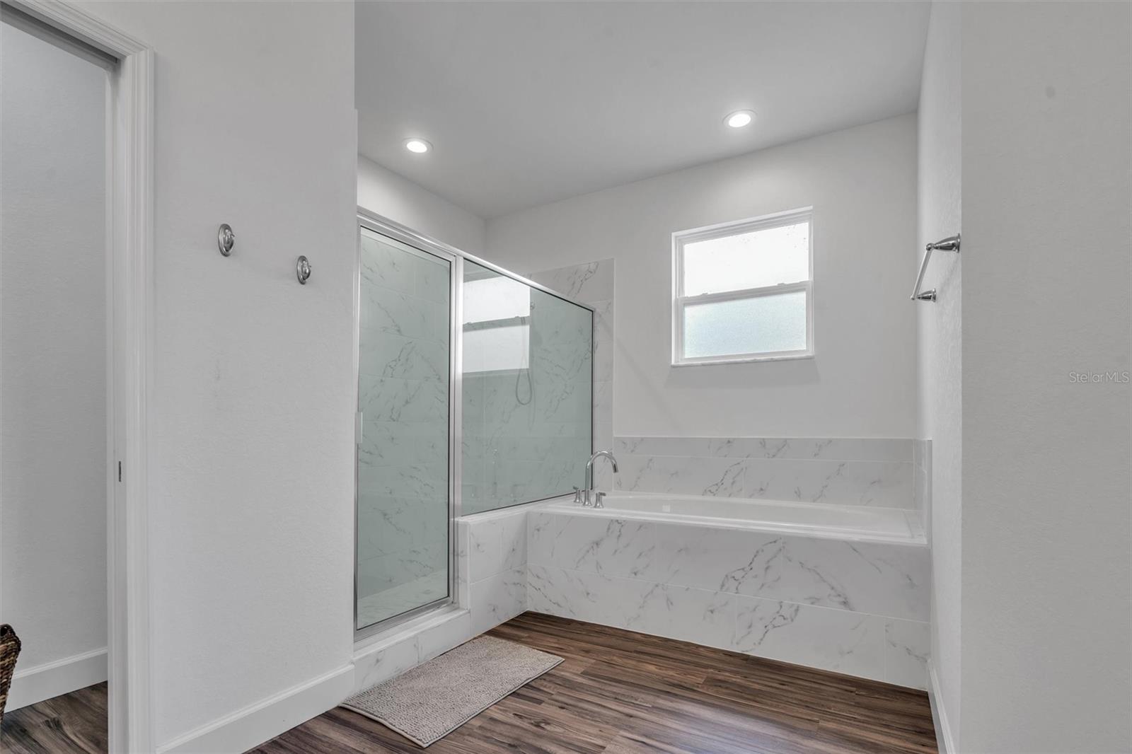535 SANCTUARY BLVD