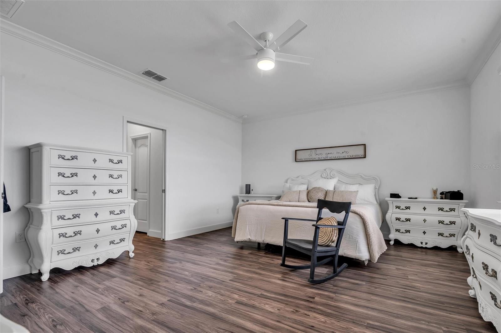 535 SANCTUARY BLVD