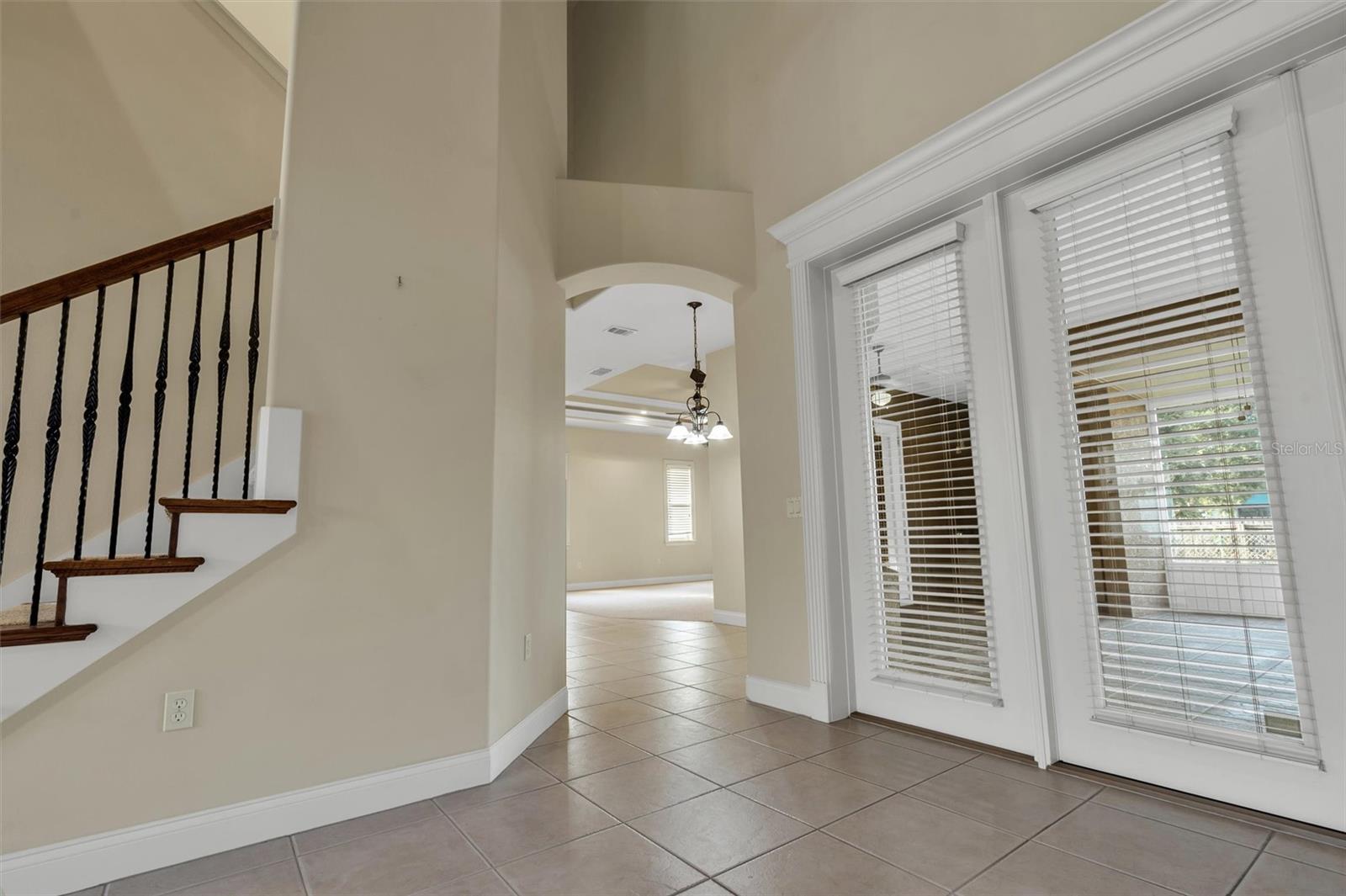 2313 CHESTERFIELD CIR